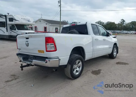 2022 Ram 1500 Big Horn 4X2 6'4 Box из США, поврежденный, VIN 1C6RREBG8NN219567